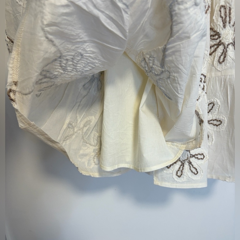 Camellia Isla Embroidered Dress NWOT, sz : small - Picture 15 of 15